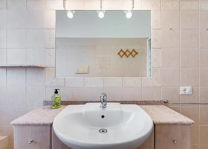 Bmga L 3bdr For Families In Garbatella * Roma