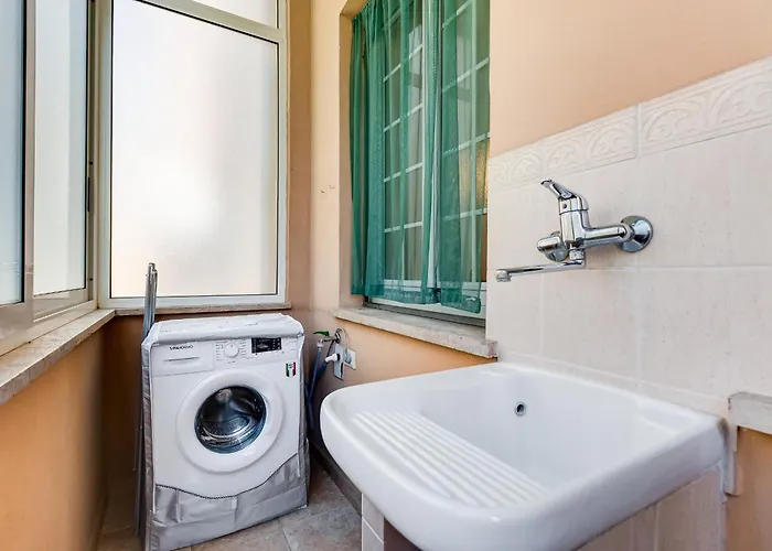 Bmga L 3bdr For Families In Garbatella * Roma